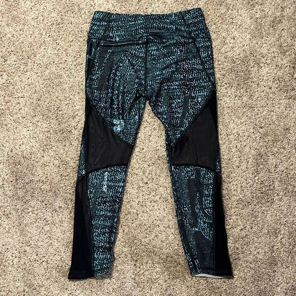 UNDER ARMOUR BBLUE HEATGEAR MESH PRINTED ANKLE CROP LARGE - Picture 6 of 7